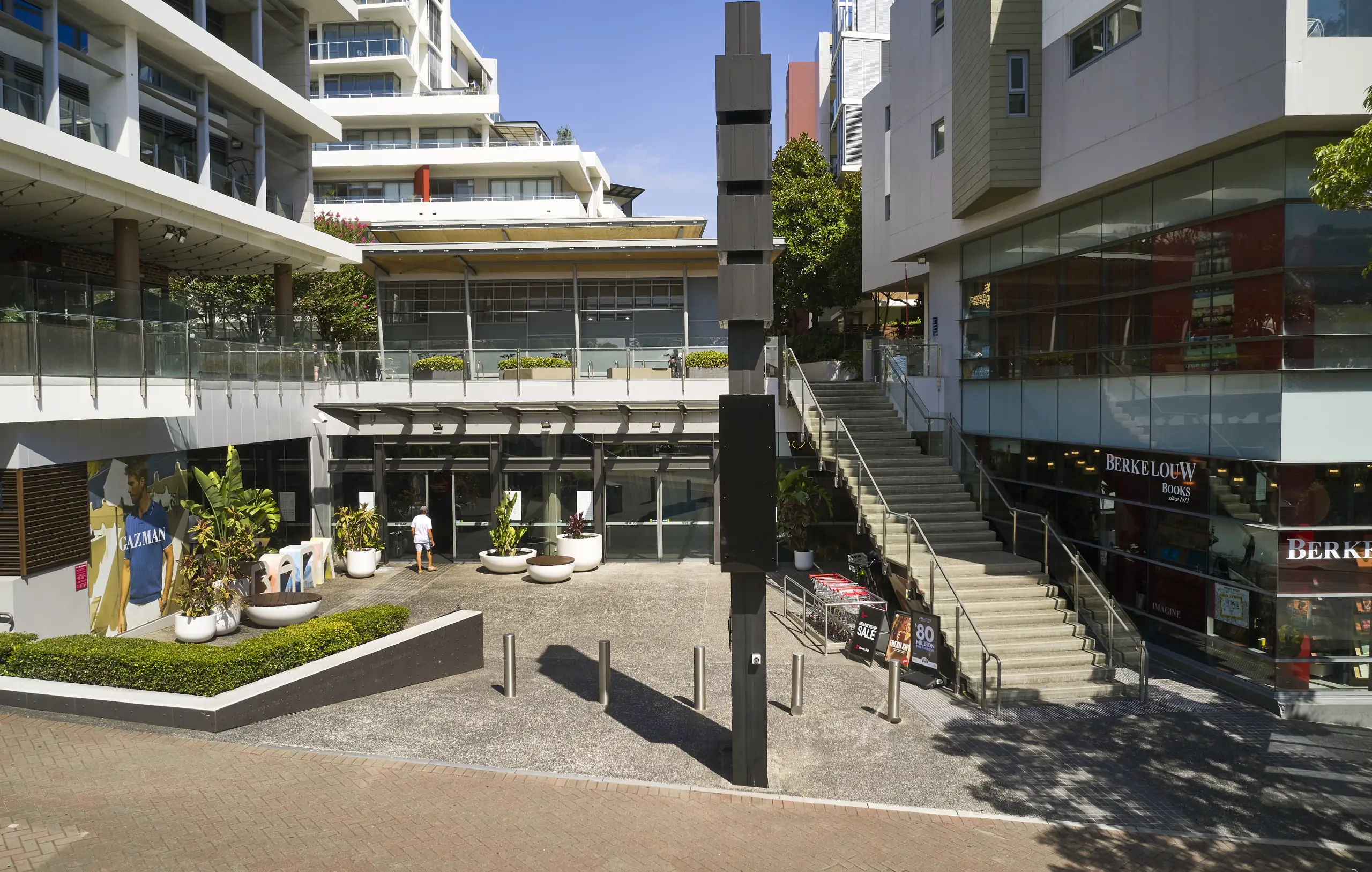 Balgowlah Village, Condamine Street